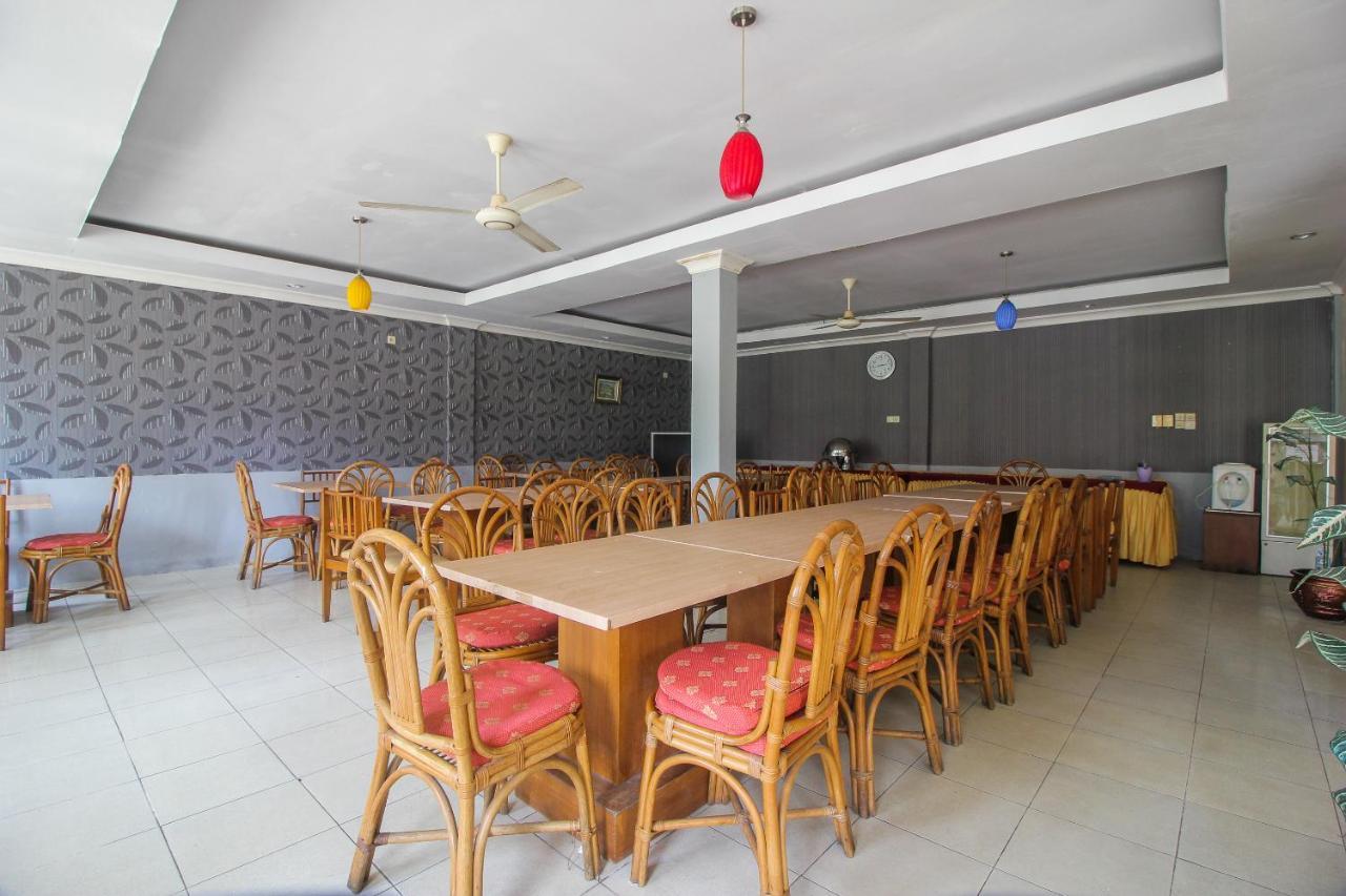 Spot On 2809 Hotel Yasmin Siak Sri Indrapura Exterior photo