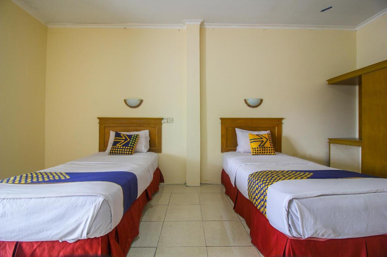 Spot On 2809 Hotel Yasmin Siak Sri Indrapura Exterior photo