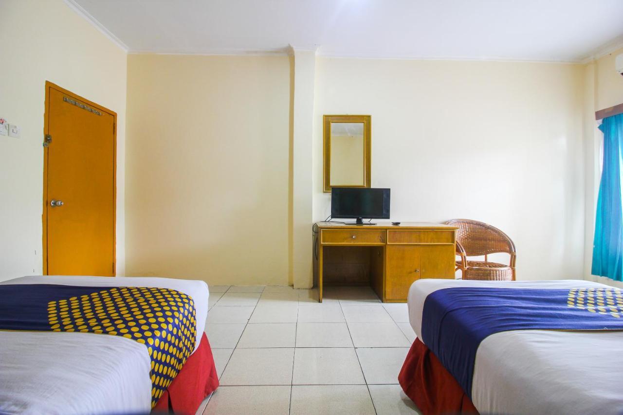 Spot On 2809 Hotel Yasmin Siak Sri Indrapura Exterior photo