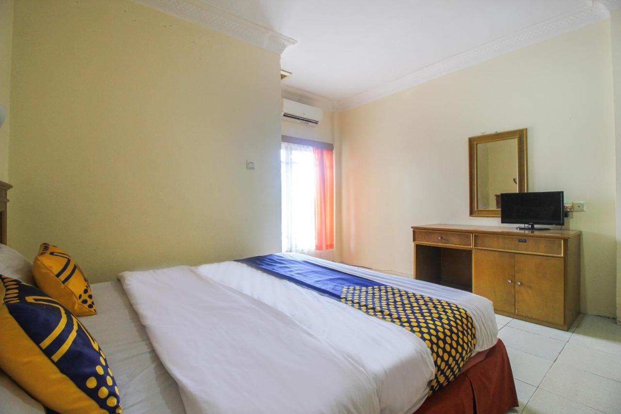 Spot On 2809 Hotel Yasmin Siak Sri Indrapura Exterior photo