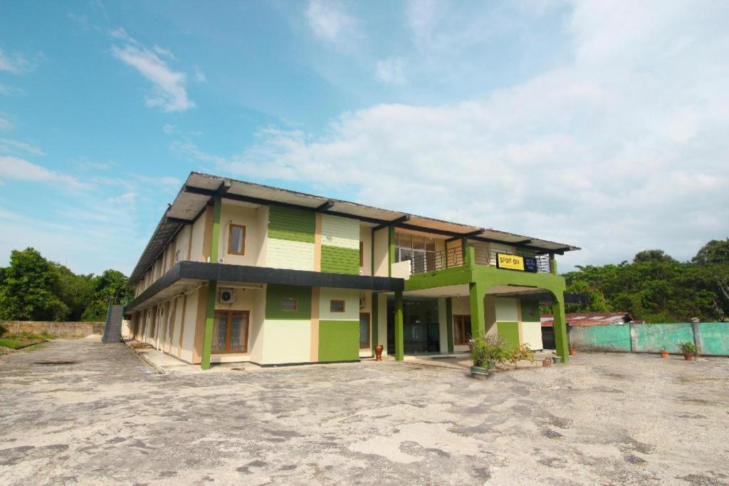 Spot On 2809 Hotel Yasmin Siak Sri Indrapura Exterior photo